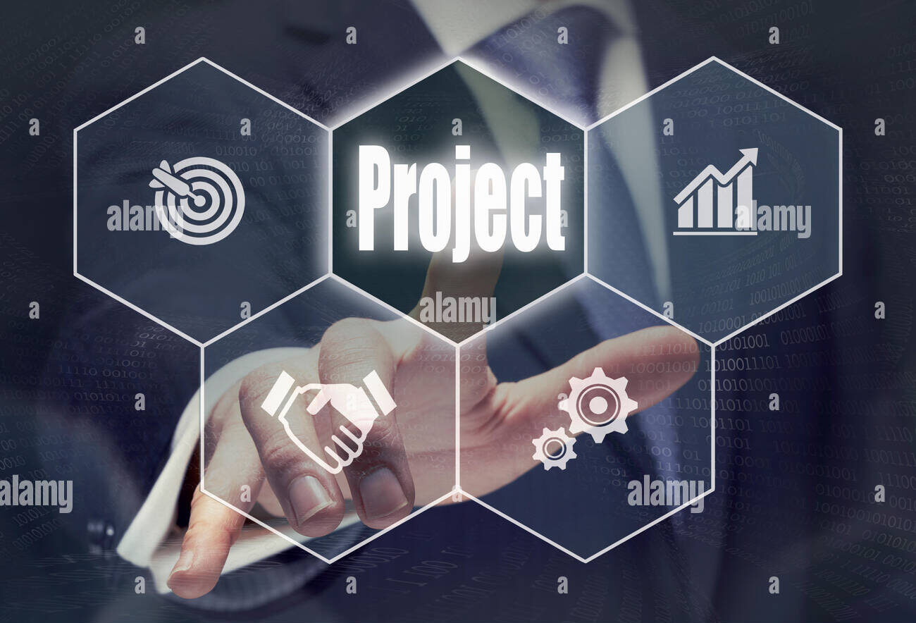 businessman-pressing-a-project-concept-button-F7X10J